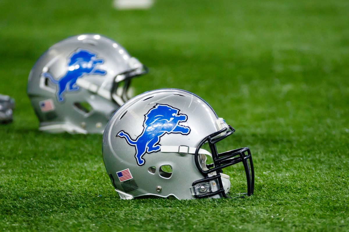 As expected, Lions Matthew Stafford to start at Bucs; Ziggy Ansah active