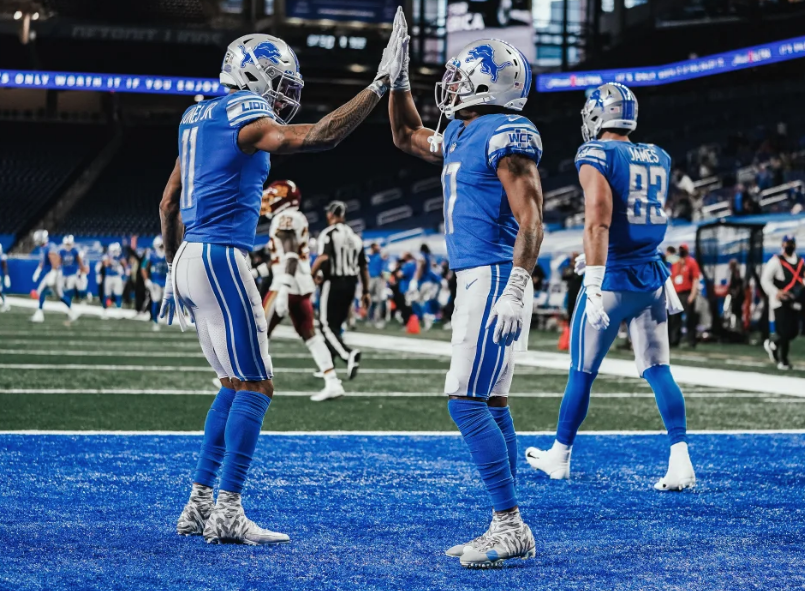 Lions Marvin Jones Jr. and Marvin Hall (17)